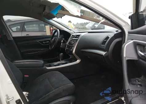 2015 Nissan Altima 2.5 S from USA, damaged, VIN 1N4AL3AP9FC599230